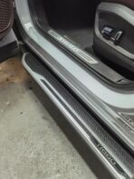 TIGGO 8 PRO - BLACK AND SILVER SIDESTEP - Image 3