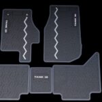 TANK 300 -  RUBBER  MATS BRANDED