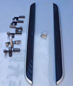 TOYOTA CROSS -  BLACK AND SILVER SIDESTEP